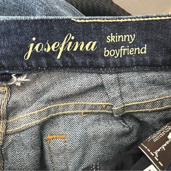 7 For Mankind Josefina Skinny Boyfriend Distressed Jeans - Picture 5 of 8